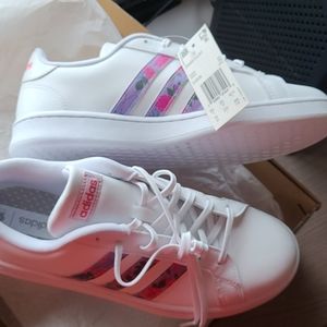 Addidas women shoes